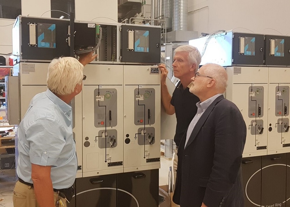 全密封全絕緣環(huán)保開關(guān)柜 全密封全絕緣環(huán)保開關(guān)柜