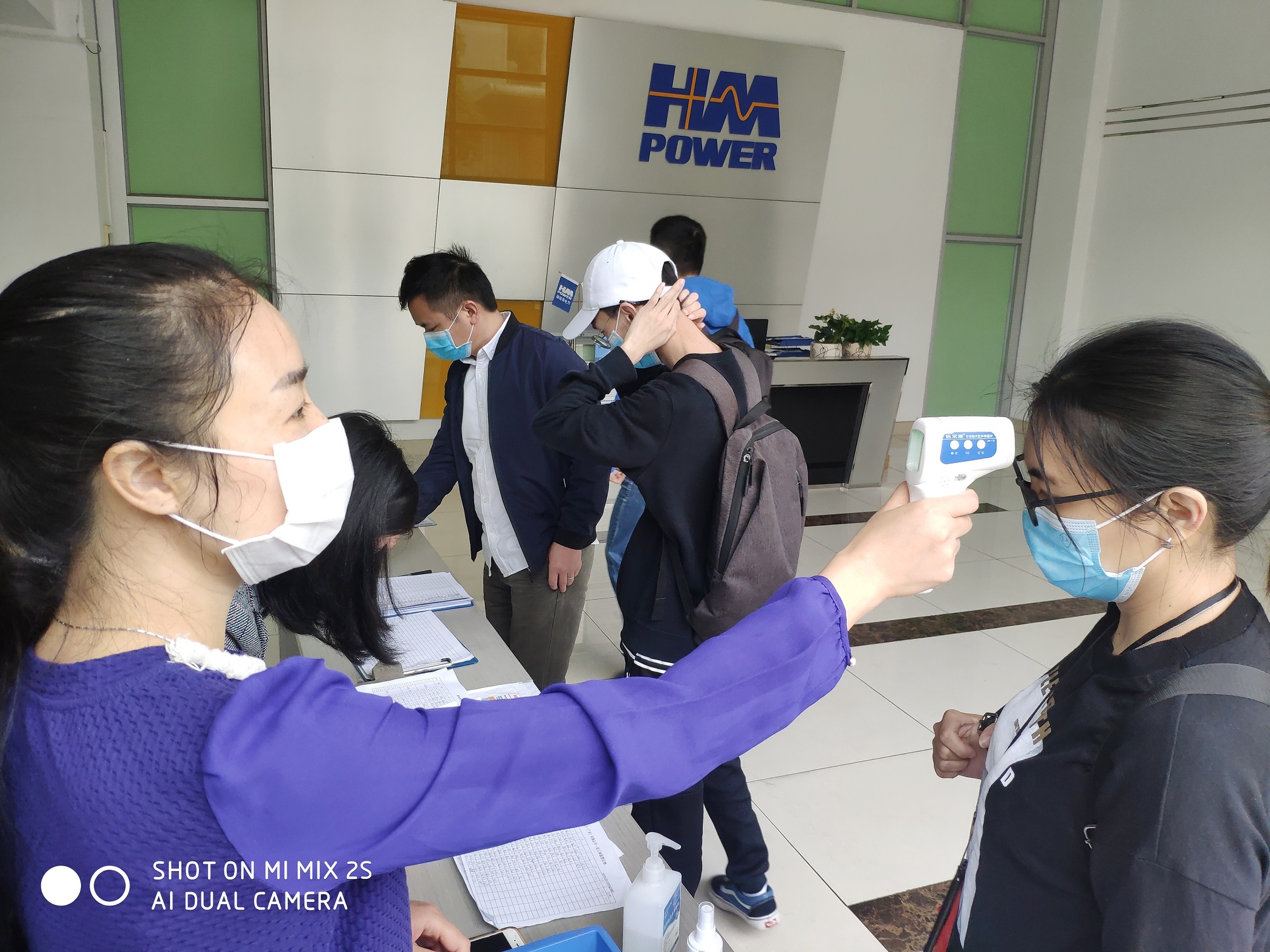 防疫做貢獻(xiàn)，復(fù)工感恩情|佛山市常務(wù)副市長(zhǎng)一行蒞臨我司送溫暖