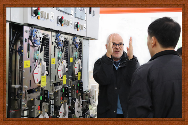 10kV常壓密封空氣環(huán)網(wǎng)柜尺寸是多少 10kV常壓密封空氣環(huán)網(wǎng)柜尺寸是多少